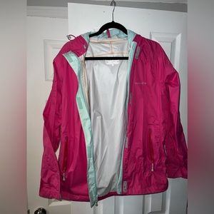 Vineyard vines rain coat
